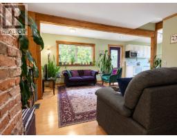 1380 Queen Street, Rossland, BC V0G1Y0 Photo 15