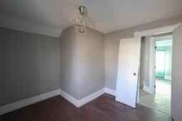 310 Boyd Avenue, Winnipeg, MB R2W1P2 Photo 16