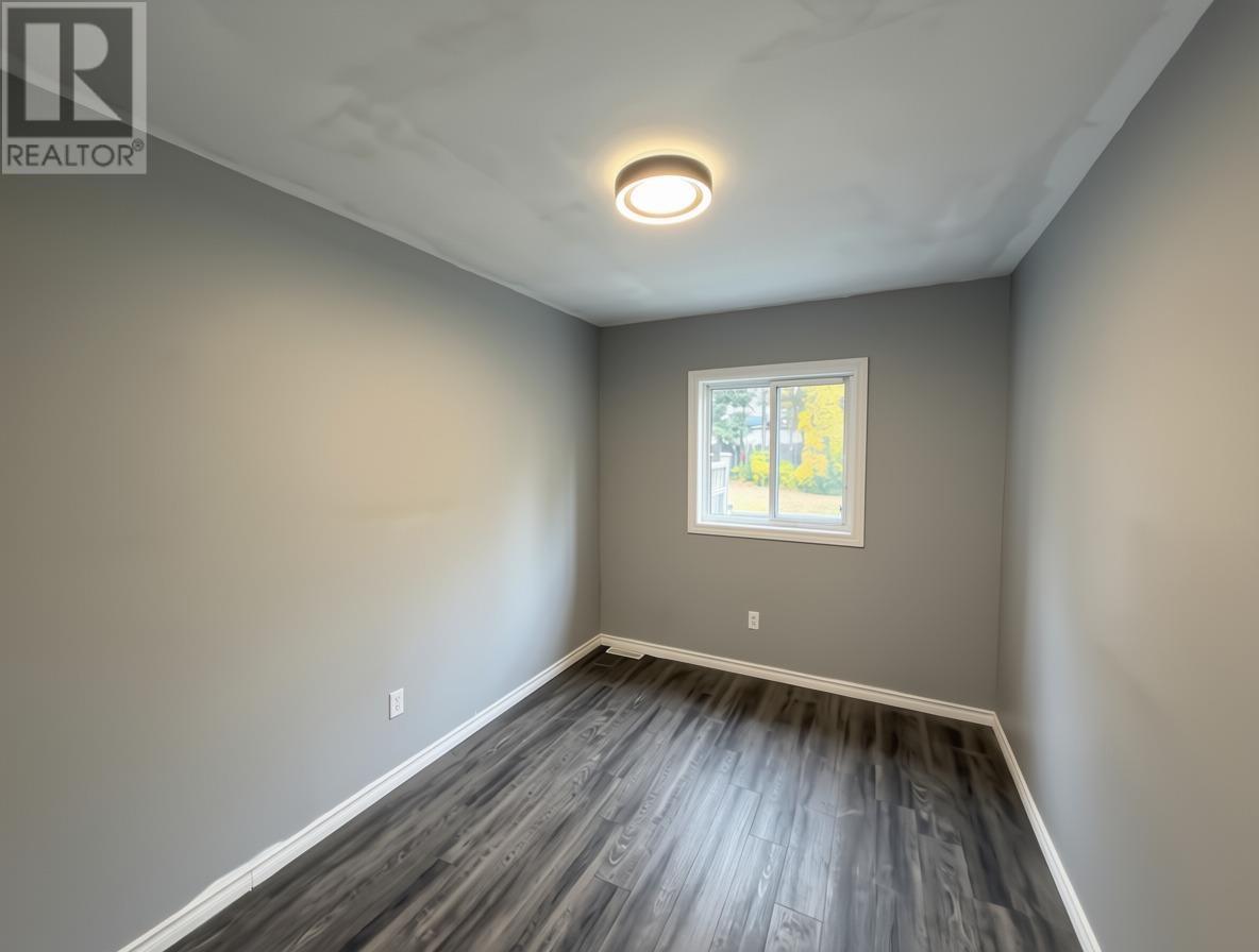 580 Charles ST - 16