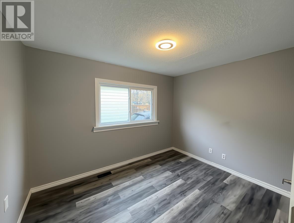 580 Charles ST - 12