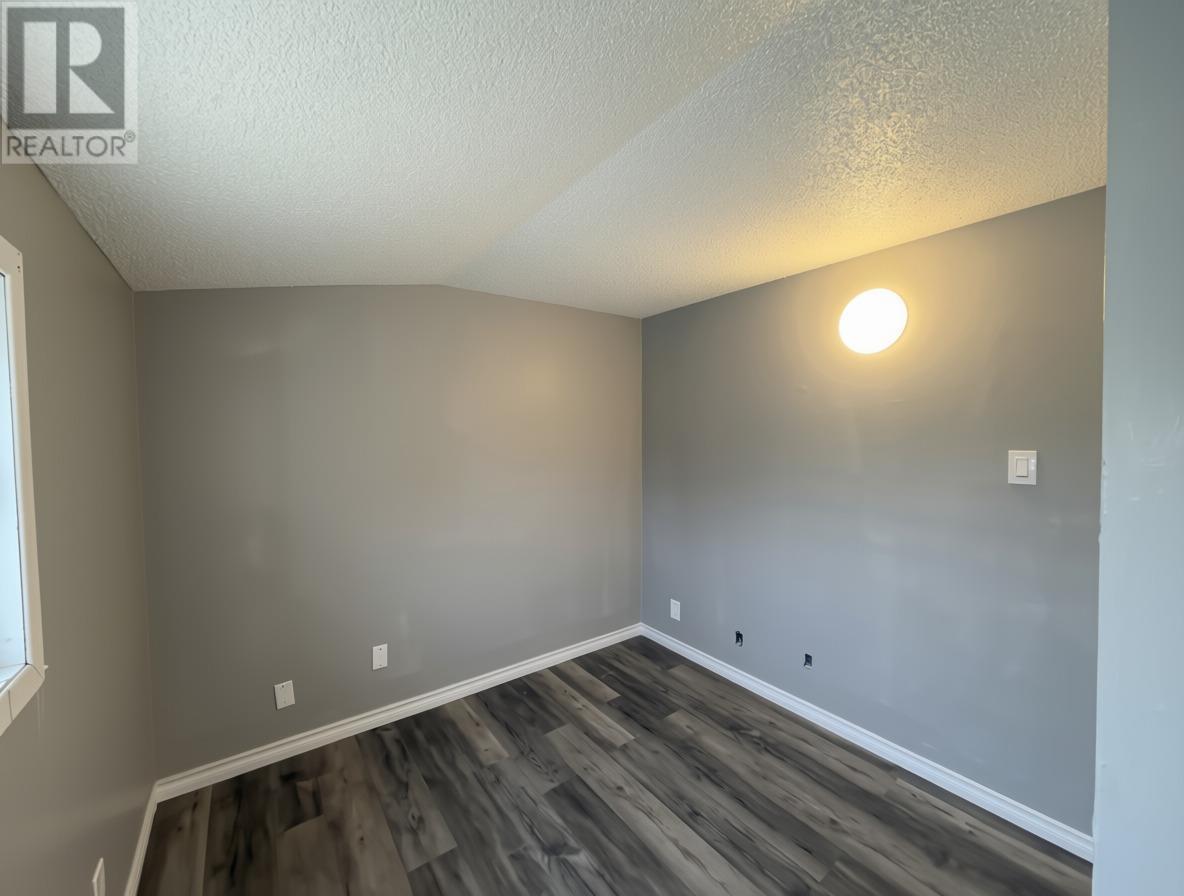 580 Charles ST - 27
