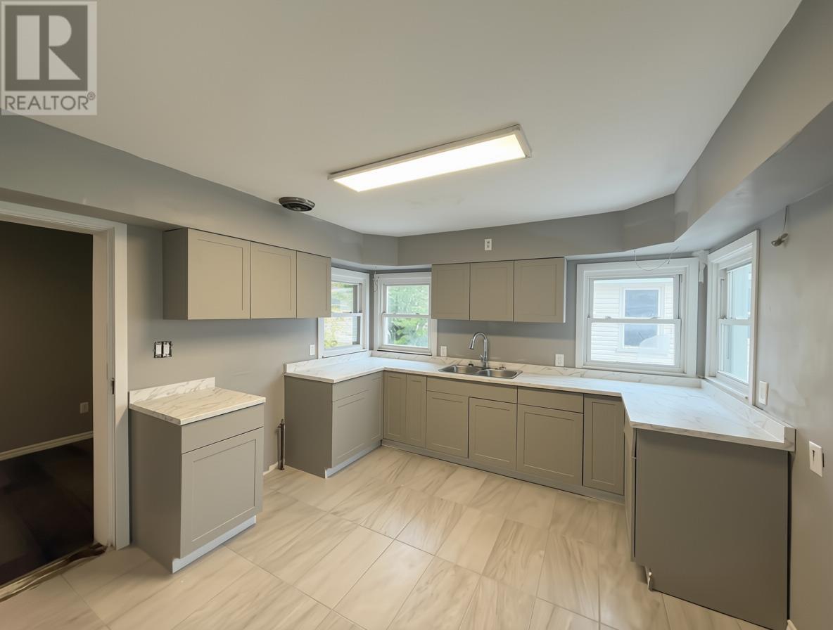 580 Charles ST - 7
