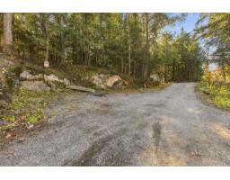 130 Ch. Du Lac-bois-franc, Val Des Monts, QC J8N1C7 Photo 35
