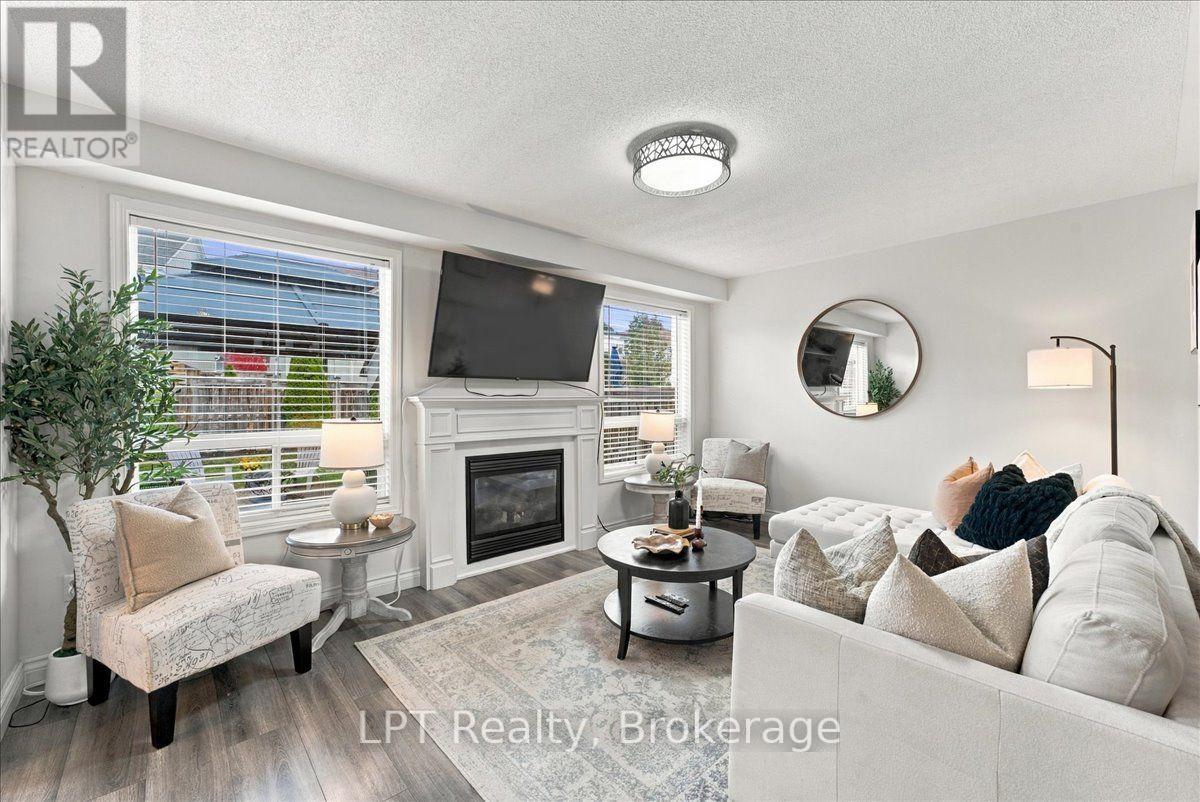 1334 Tall Pine Avenue, Oshawa, ON photo 10