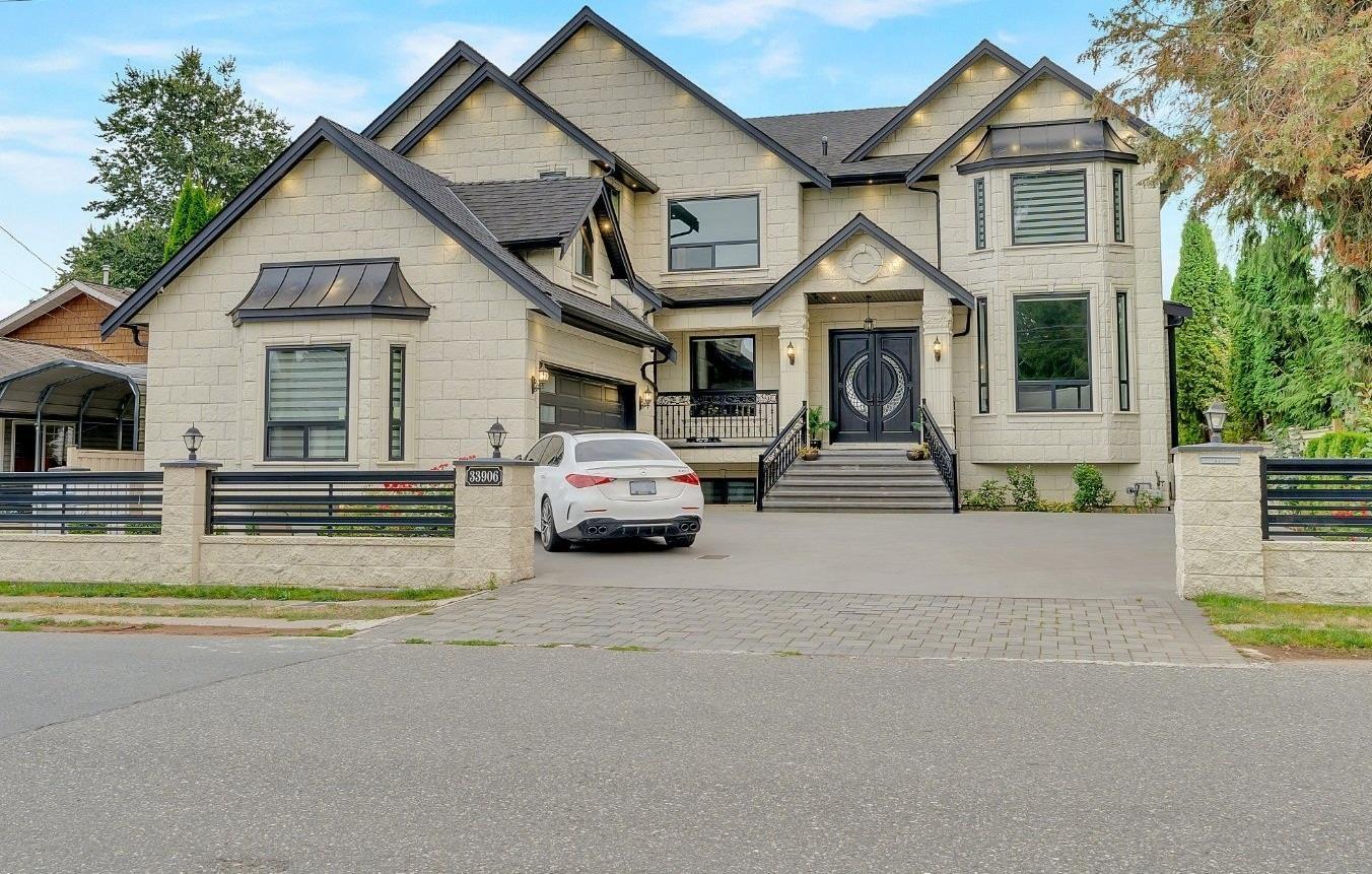 Property for sale at 33906 VICTORY BOULEVARD