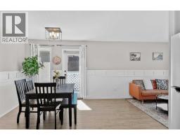 4pc Bathroom - 4813 7 Street, Coalhurst, AB T0L0V0 Photo 7