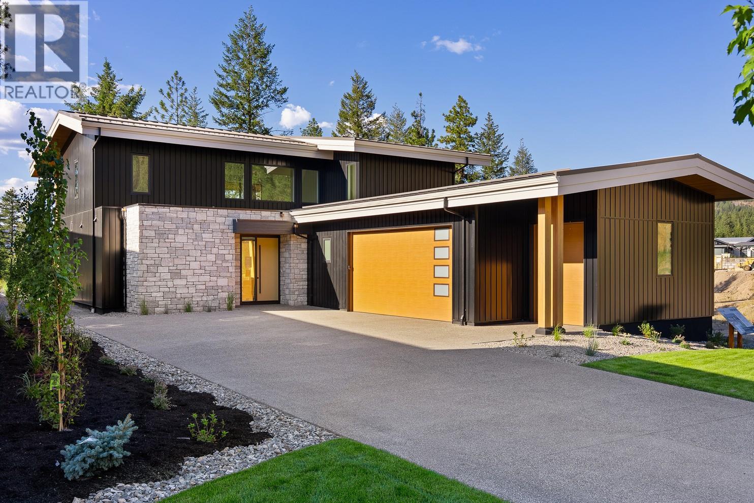 822 Predator Ridge Drive, Vernon - Image 1