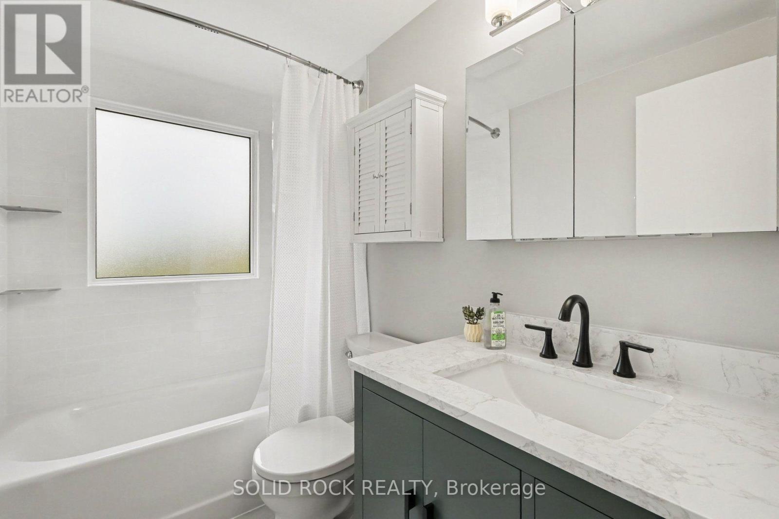 2026 renovated 4 piece bathroom upstairs