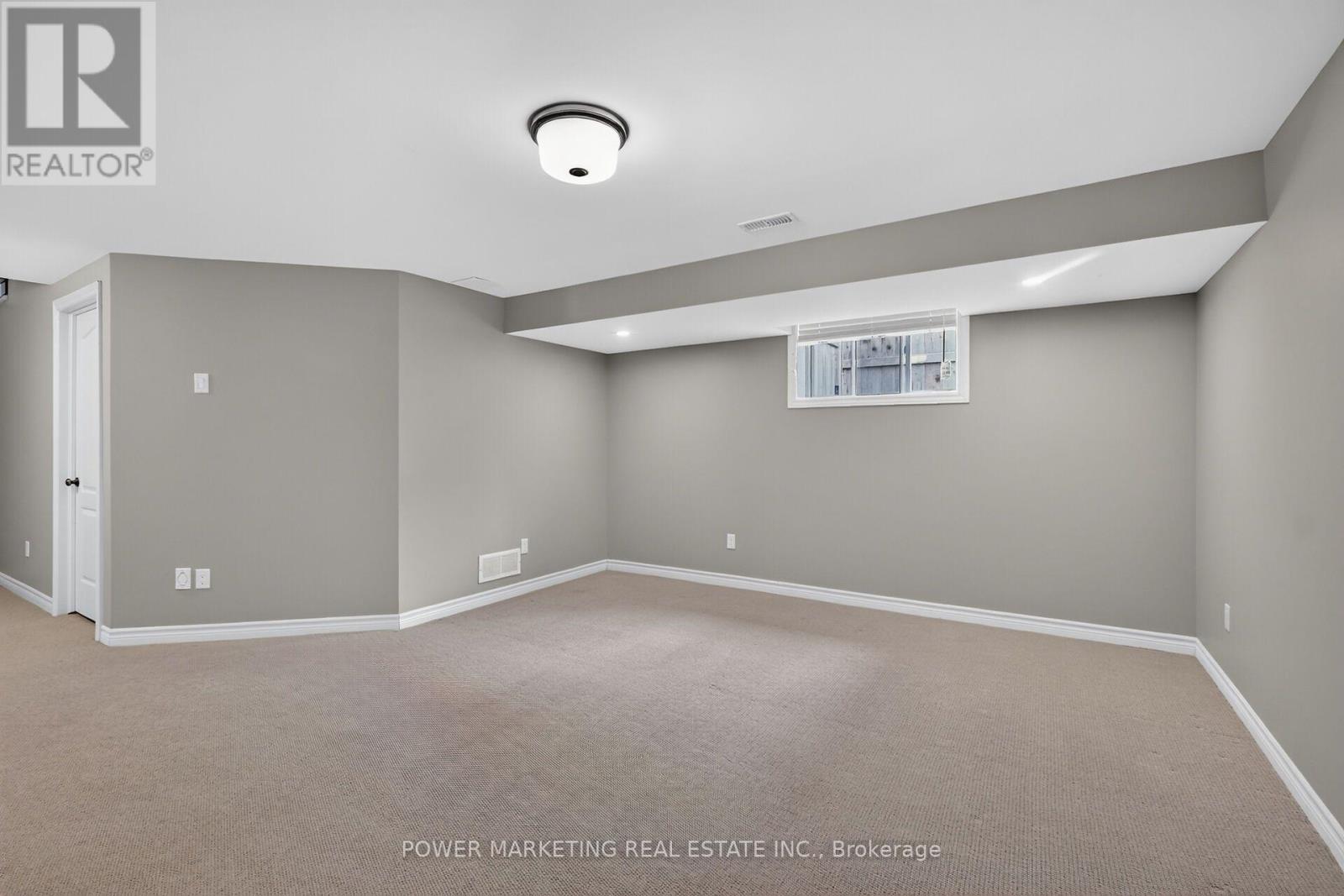 Commercial Properties for Sale in Ottawa – 644 CARTOGRAPHE STREET – By Peter Sagos - Image 43