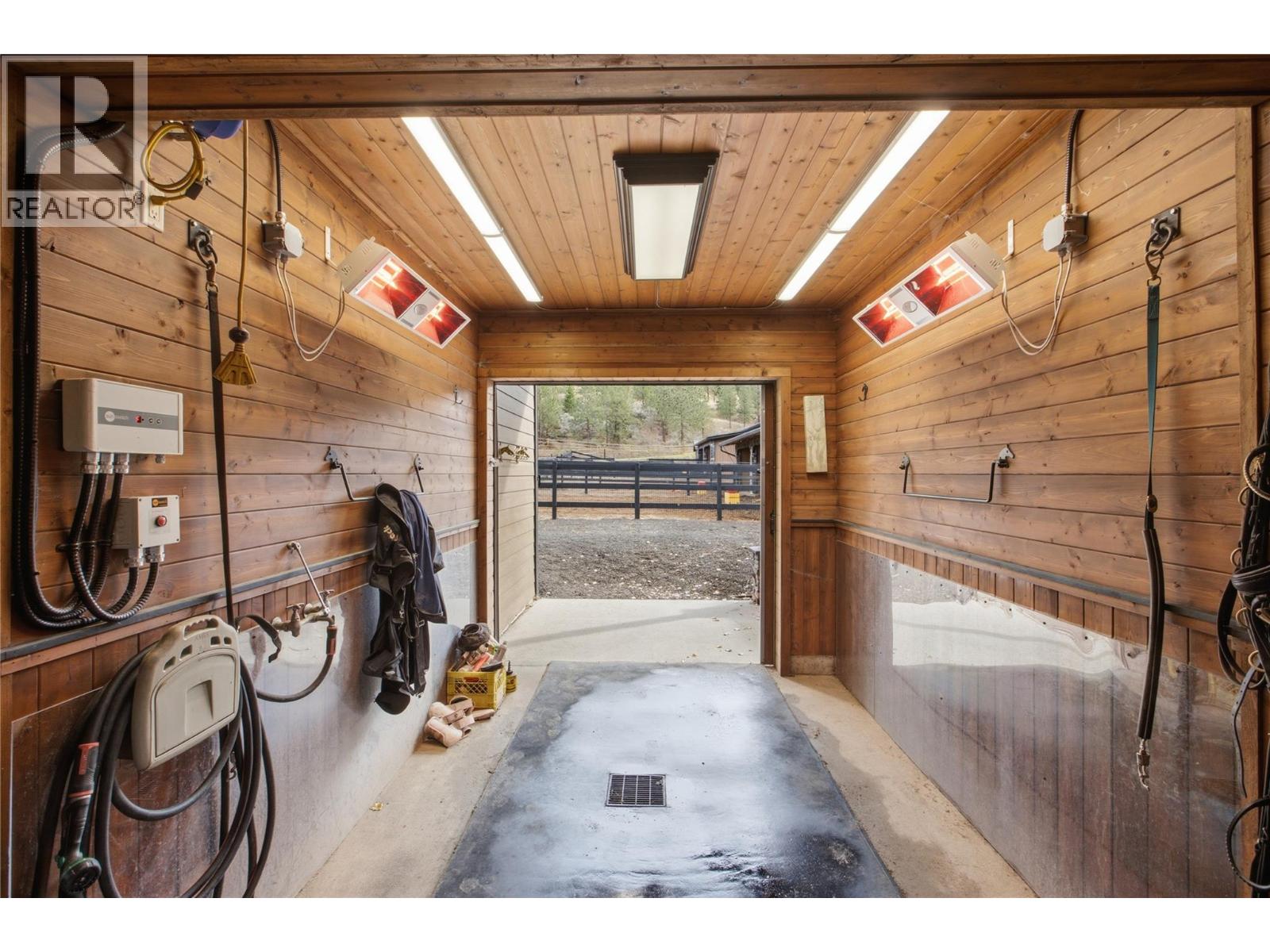 5833 Todd Road - 17