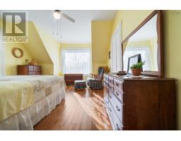 144 Main Street, Springhill, NS B0M1X0 Photo 32