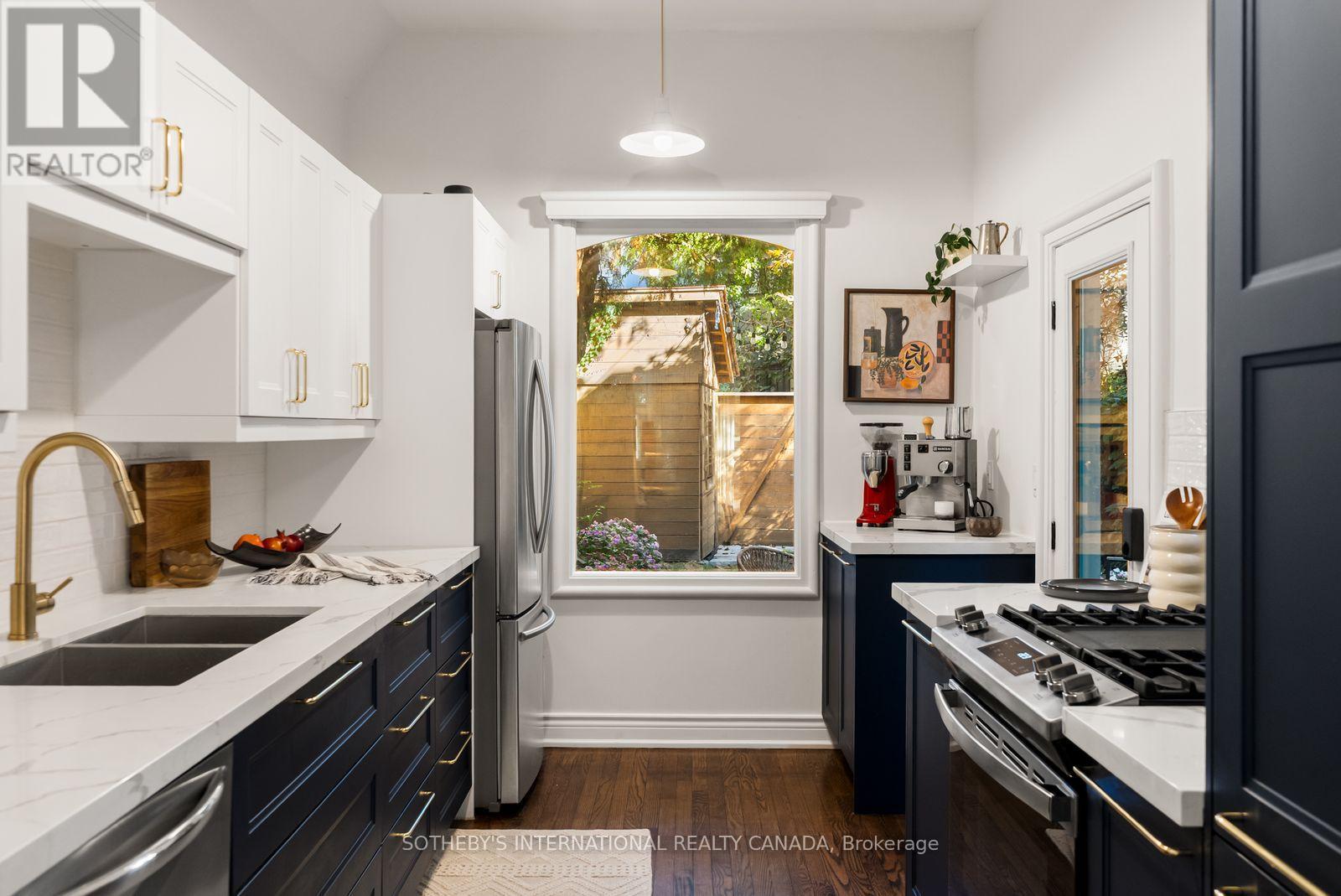 27 St Paul Street, Toronto, ON photo 13