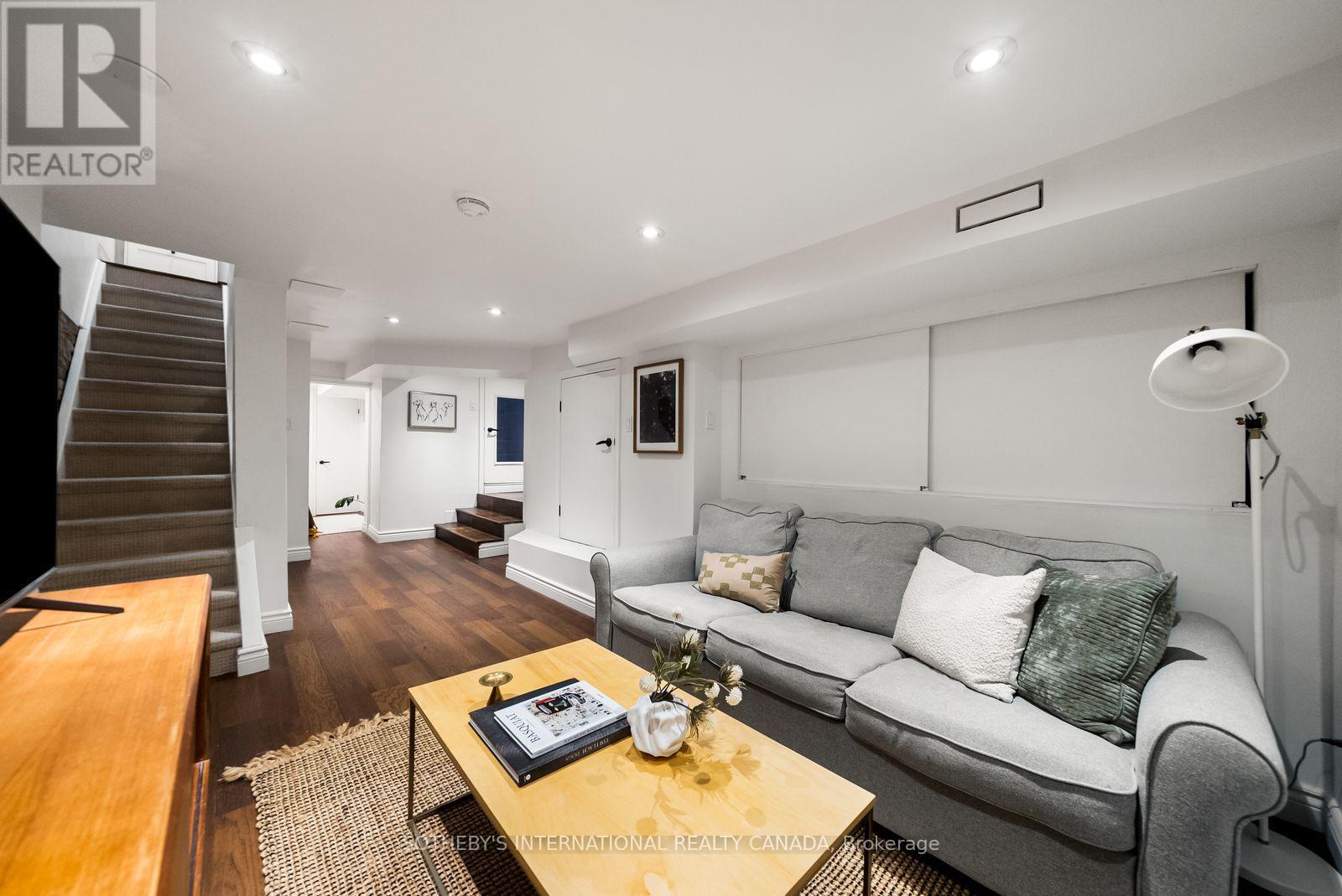27 St Paul Street, Toronto, ON photo 22