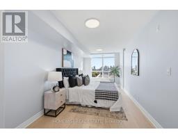 1001 - 225 Wellesley Street E, Toronto, ON M4X1X8 Photo 13