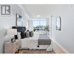 1001 - 225 Wellesley Street E, Toronto, ON M4X1X8 Photo 15