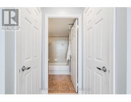 1001 - 225 Wellesley Street E, Toronto, ON M4X1X8 Photo 16