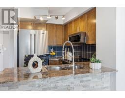 1001 - 225 Wellesley Street E, Toronto, ON M4X1X8 Photo 9