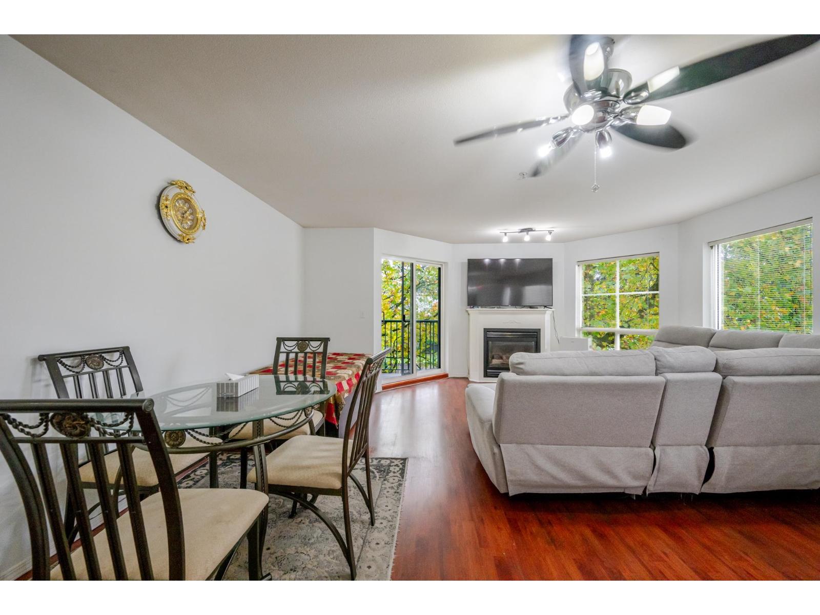 302 2435 CENTER STREET, Abbotsford - Image 1
