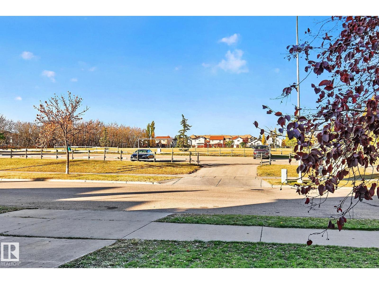2 Heatherglen Drive, photo 62