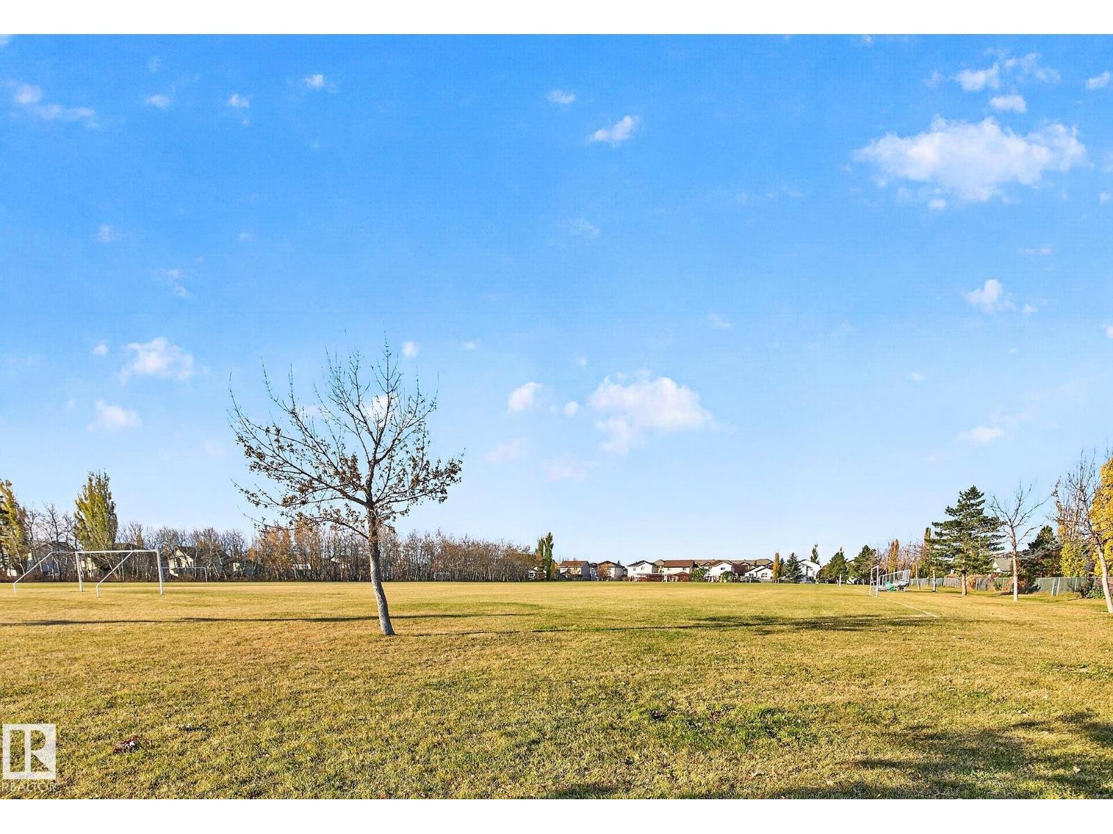 2 Heatherglen Drive, photo 63