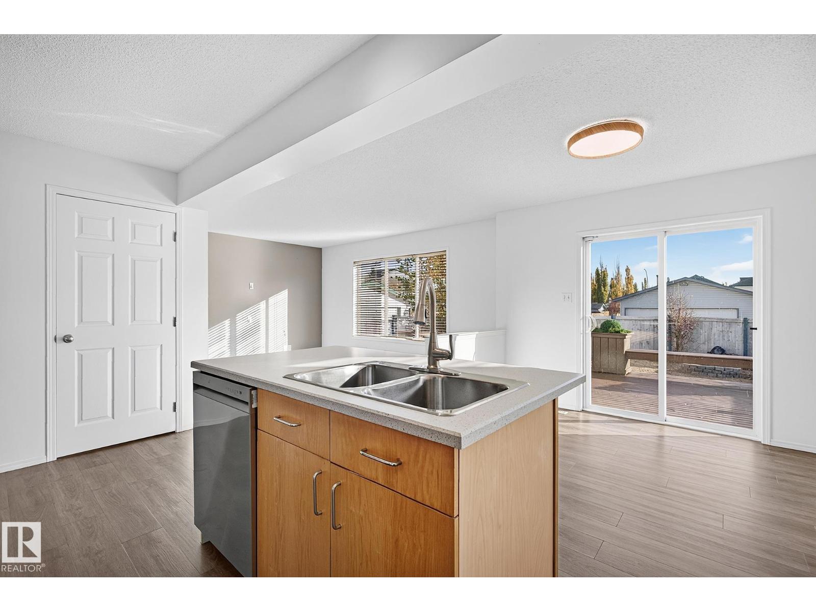 2 HEATHERGLEN DR, Spruce Grove — photo 23