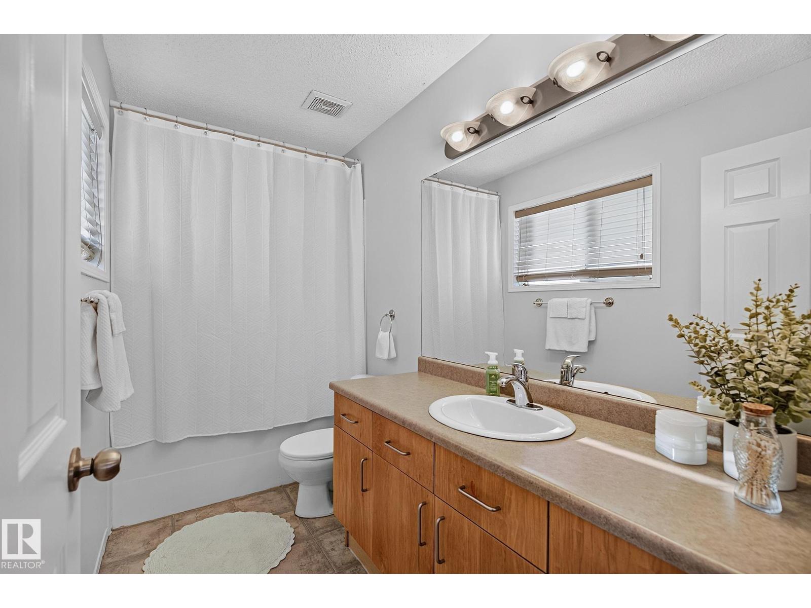 2 Heatherglen Drive, photo 37