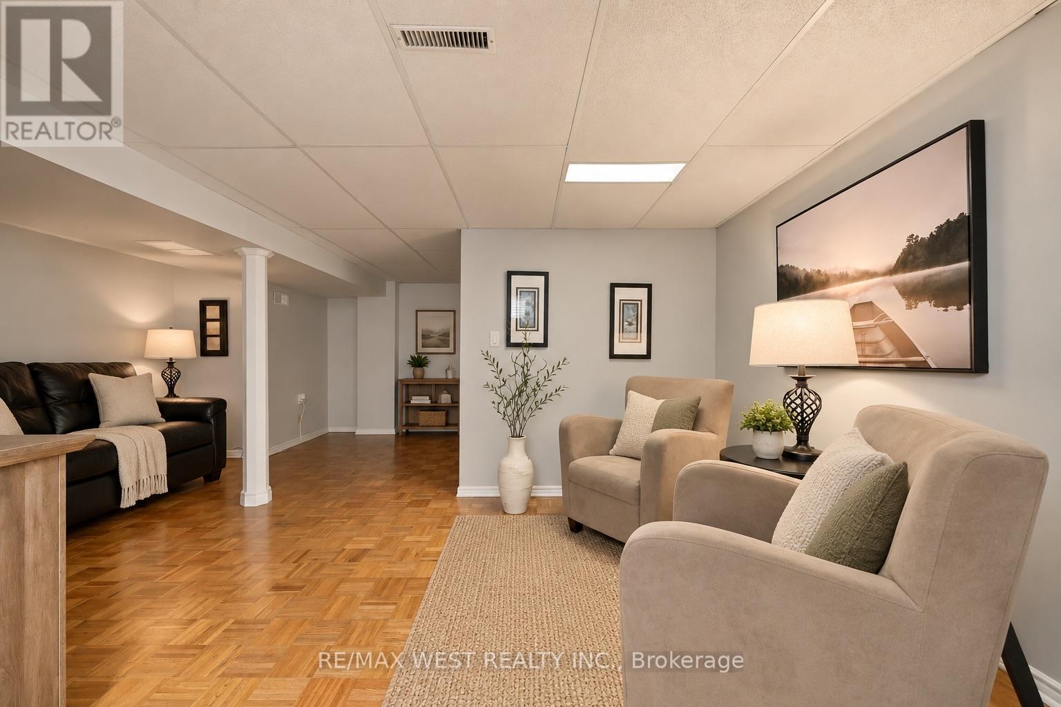 61 Chelwood Road, Toronto, ON photo 14