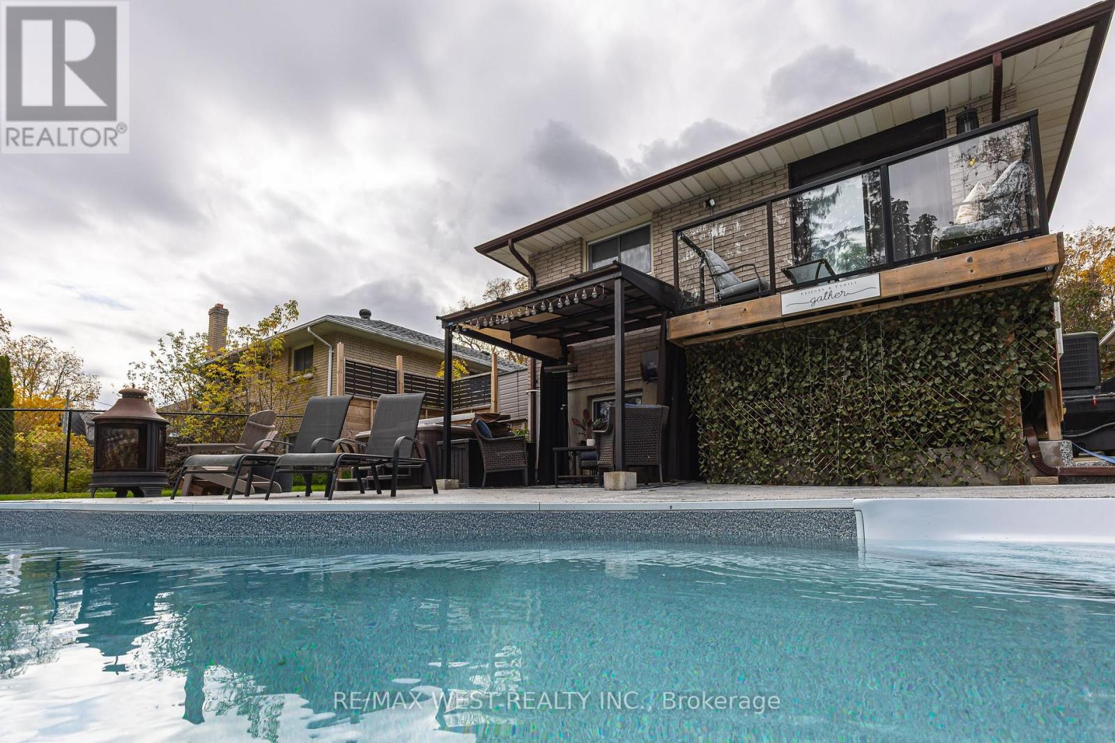 201 BIGELOW STREET - 28