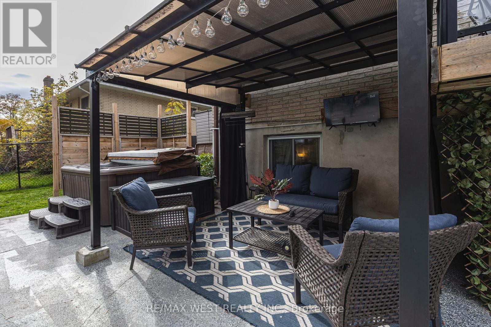 201 BIGELOW STREET - 31