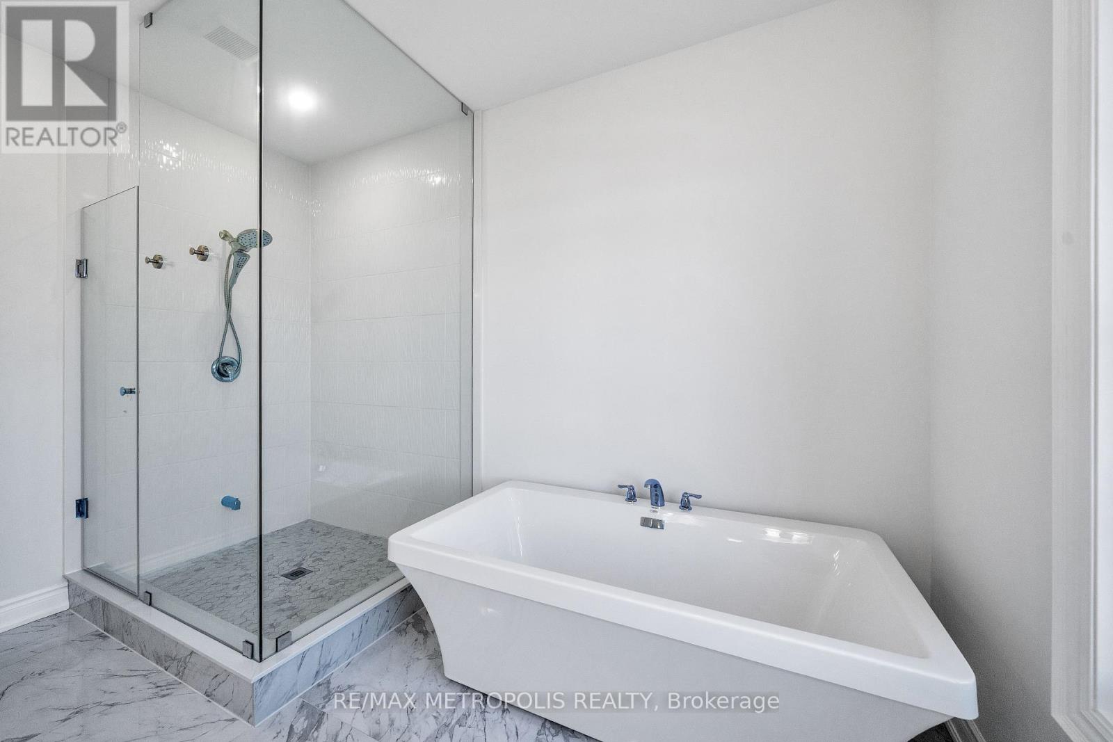 1864 Lotus Blossom Road, Pickering, ON photo 19