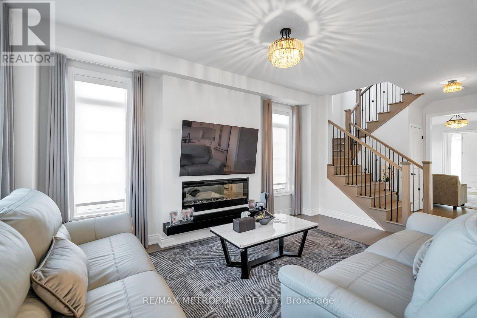 1864 Lotus Blossom Road, Pickering, ON photo 9