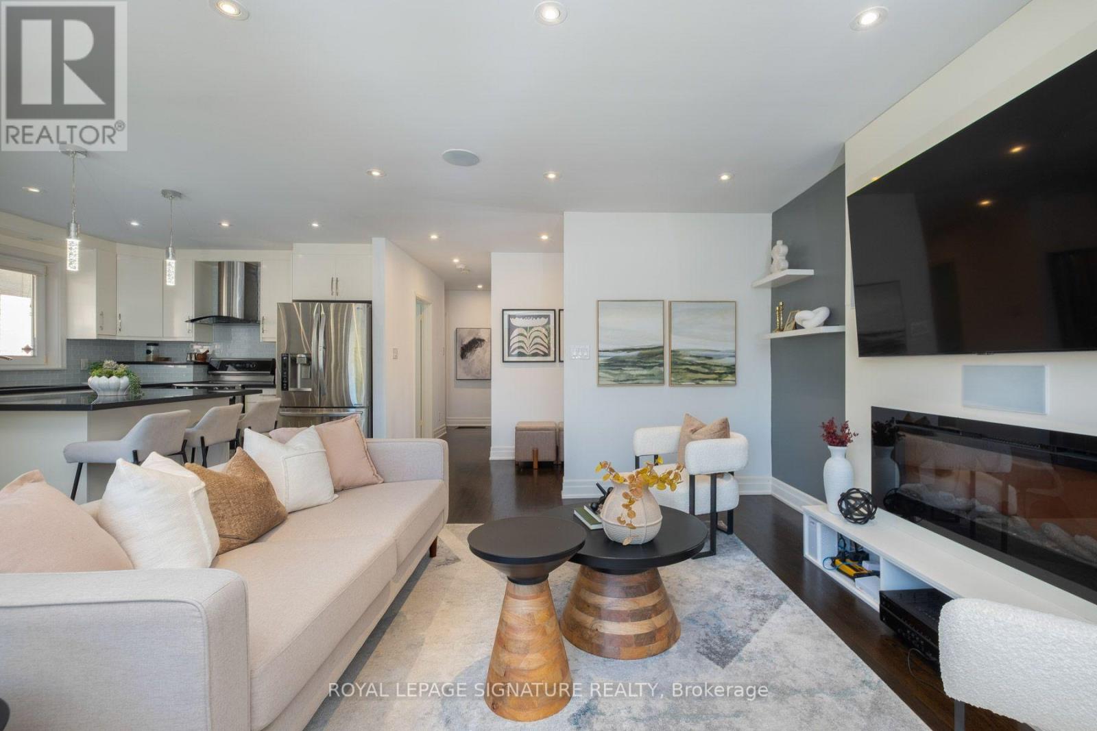 47 Tedford Drive, Toronto, ON photo 13