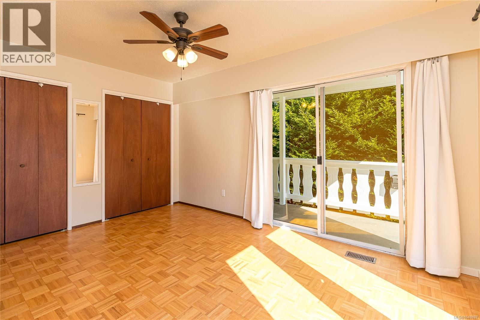 955 Doumac Ave, Saanich - Image 1