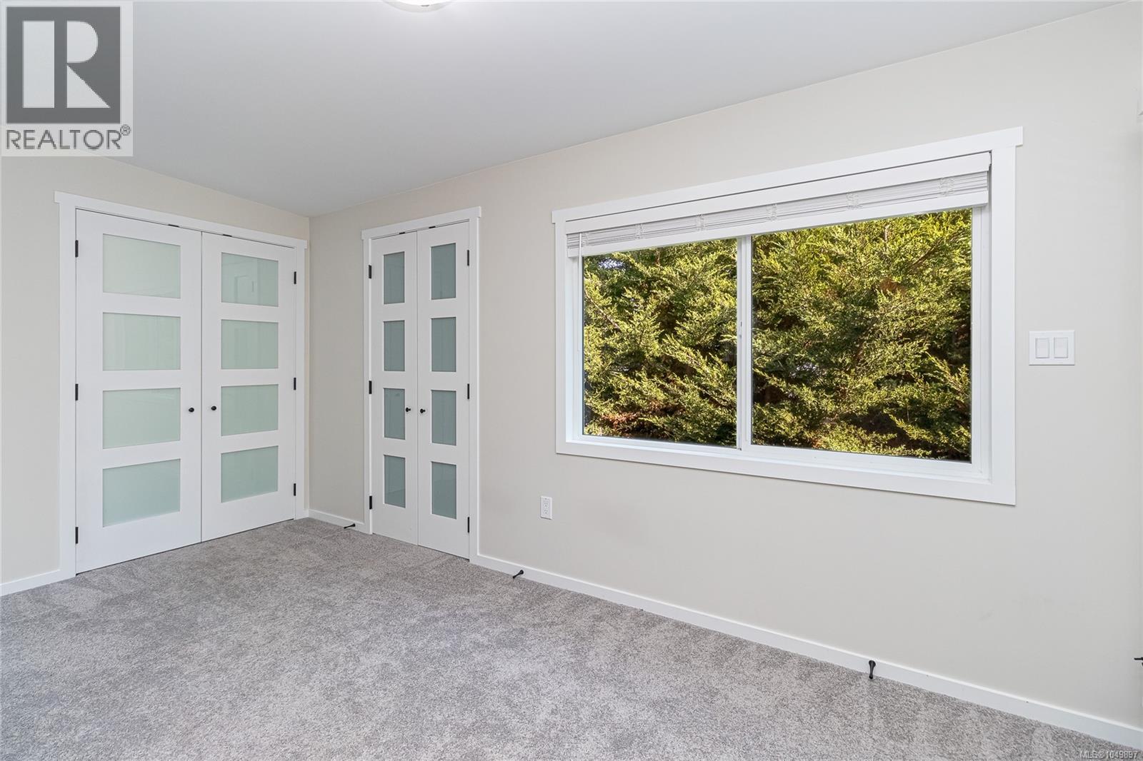 955 Doumac Ave, Saanich - Image 1