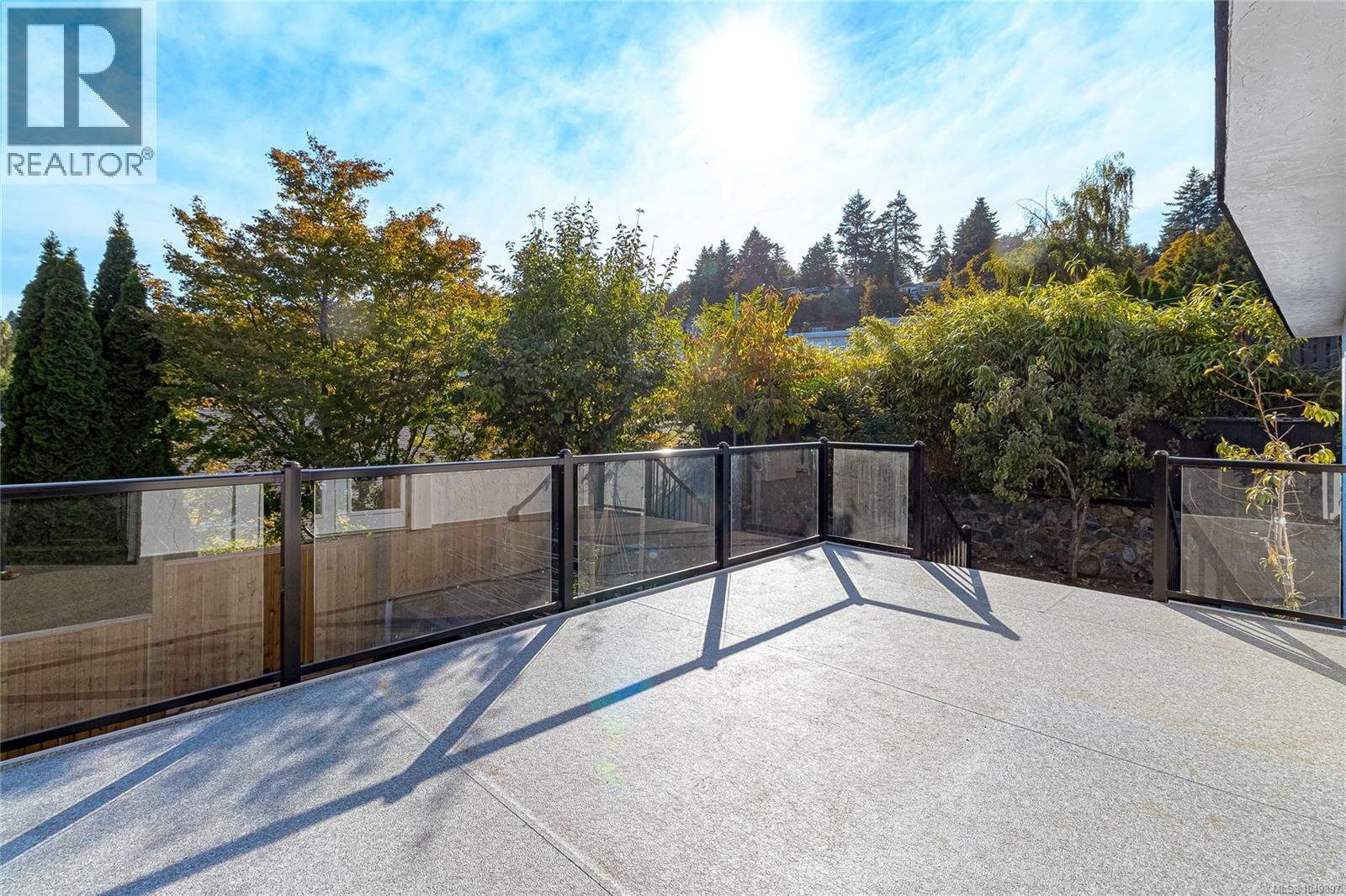 955 Doumac Ave, Saanich - Image 1