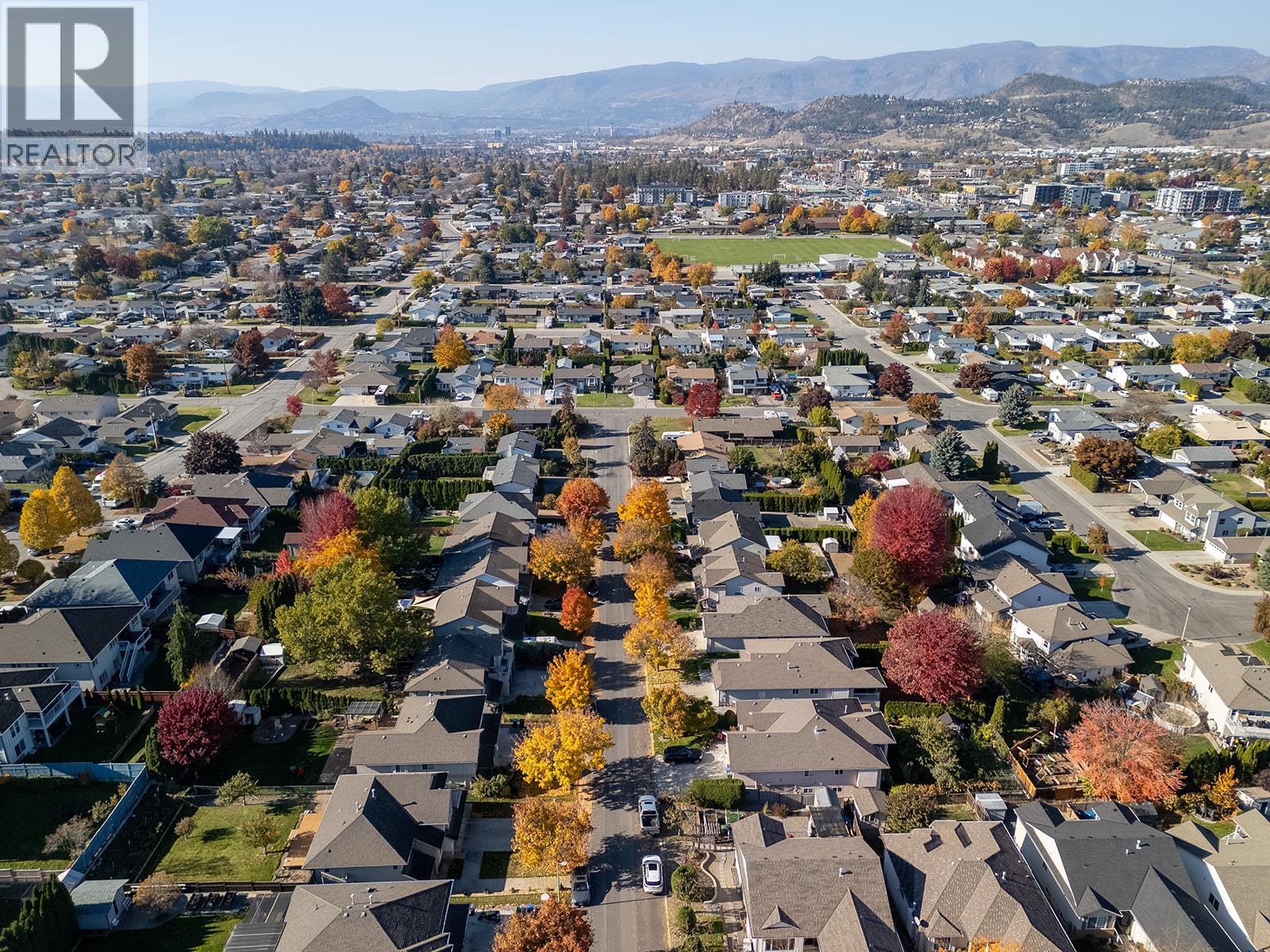  533 Harrop Avenue, Kelowna