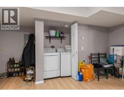 533 Harrop Avenue, Kelowna, BC V1X6W6 Photo 36