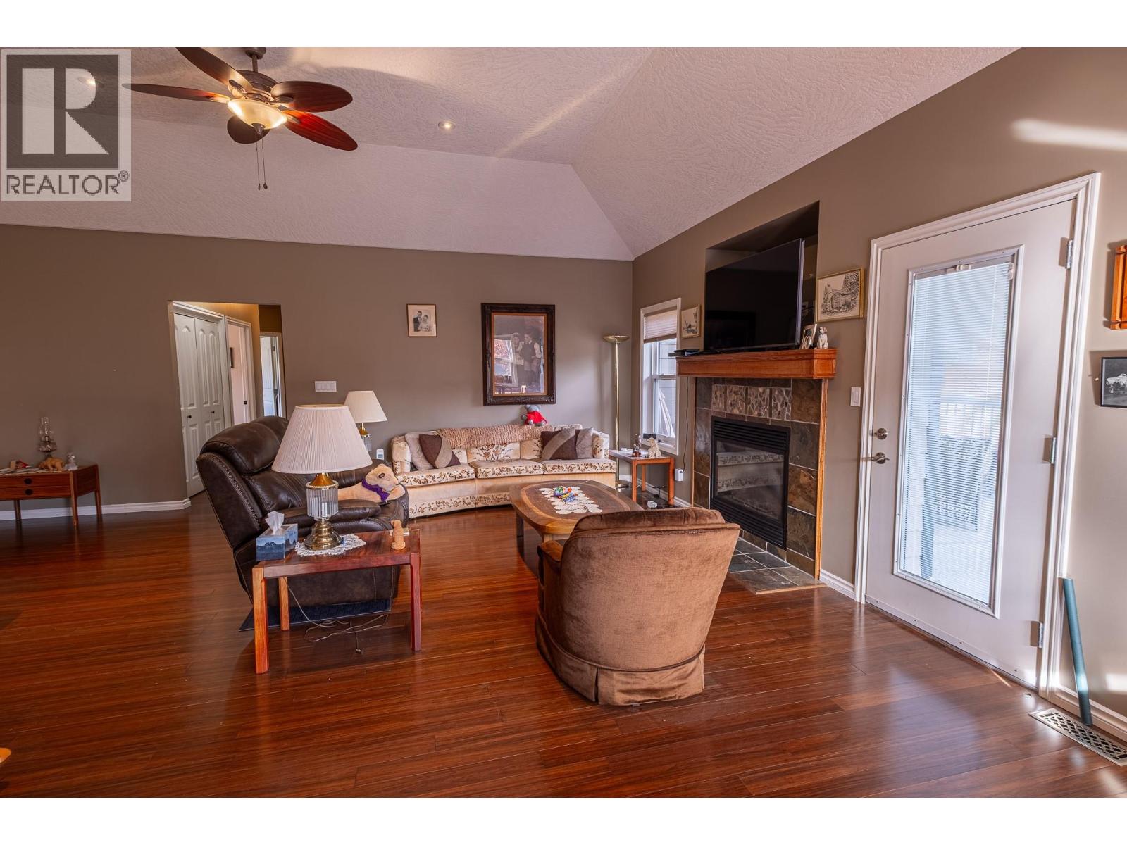 1448 Hemlock Street - 8