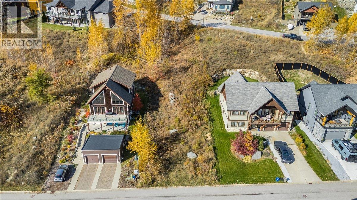 802 WHITE TAIL Drive - 1