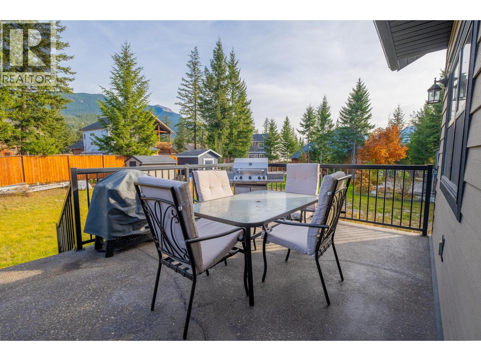 1448 Hemlock Street - 27