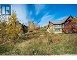 802 White Tail Drive, Rossland, BC V0G1Y0 Photo 6