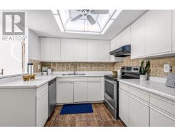 408 - 20 Baif Boulevard, Richmond Hill, ON L4C8T1 Photo 11