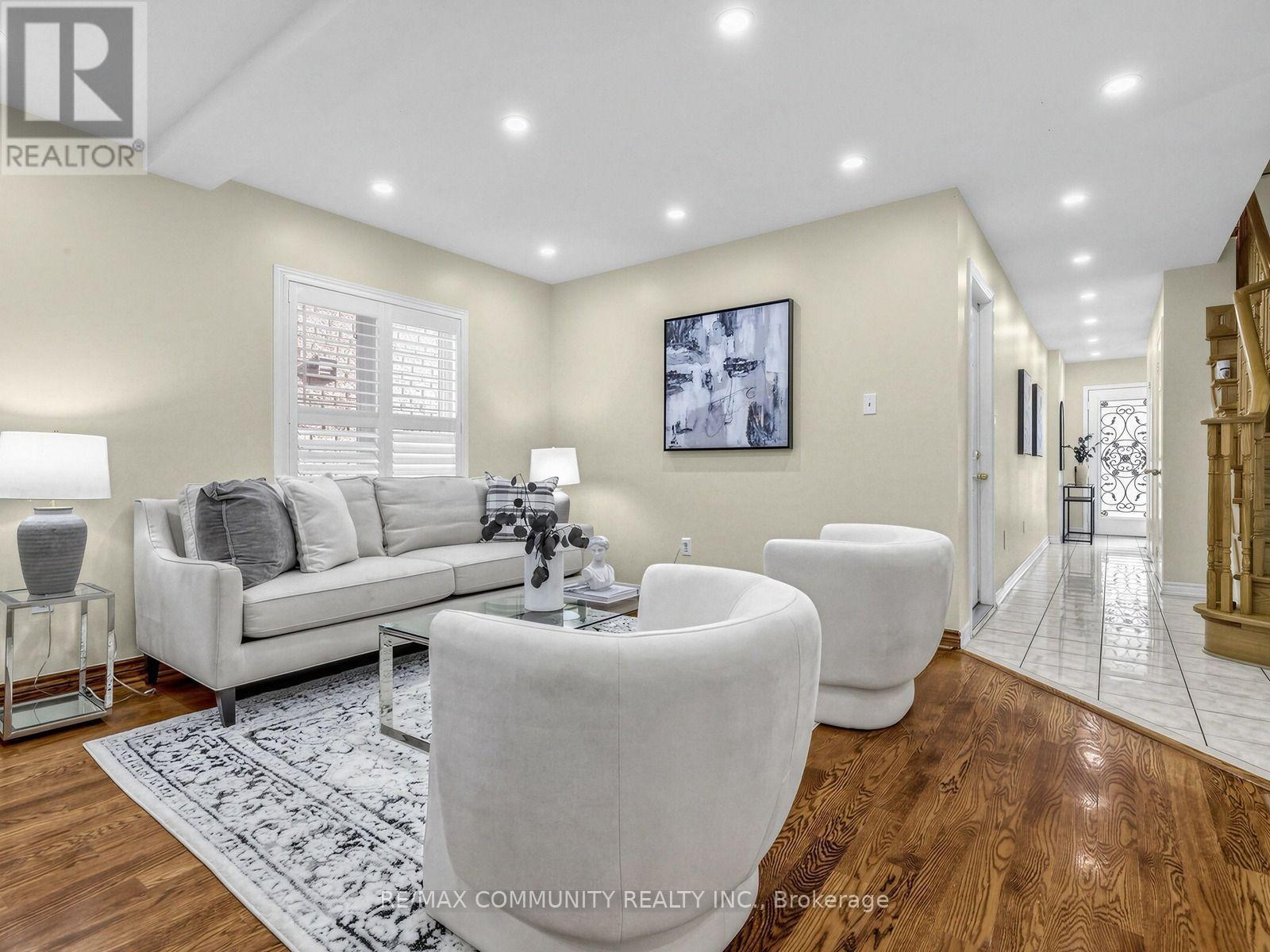 117 Tara Crescent, Markham, ON photo 5