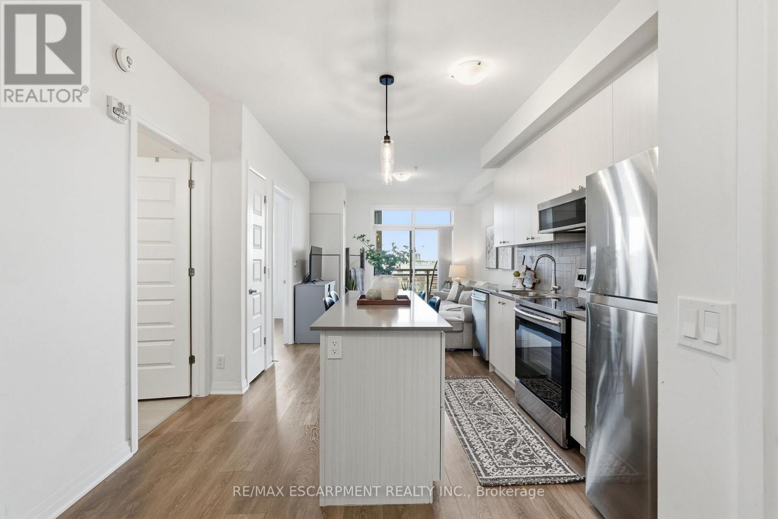 424- 1105 Leger Way, Milton, ON photo 5