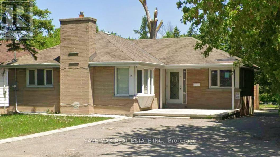 7 Mclaughlin Road North, Brampton, ON
