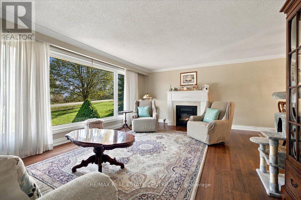9032 32 ND Sideroad, Halton Hills, ON photo 7