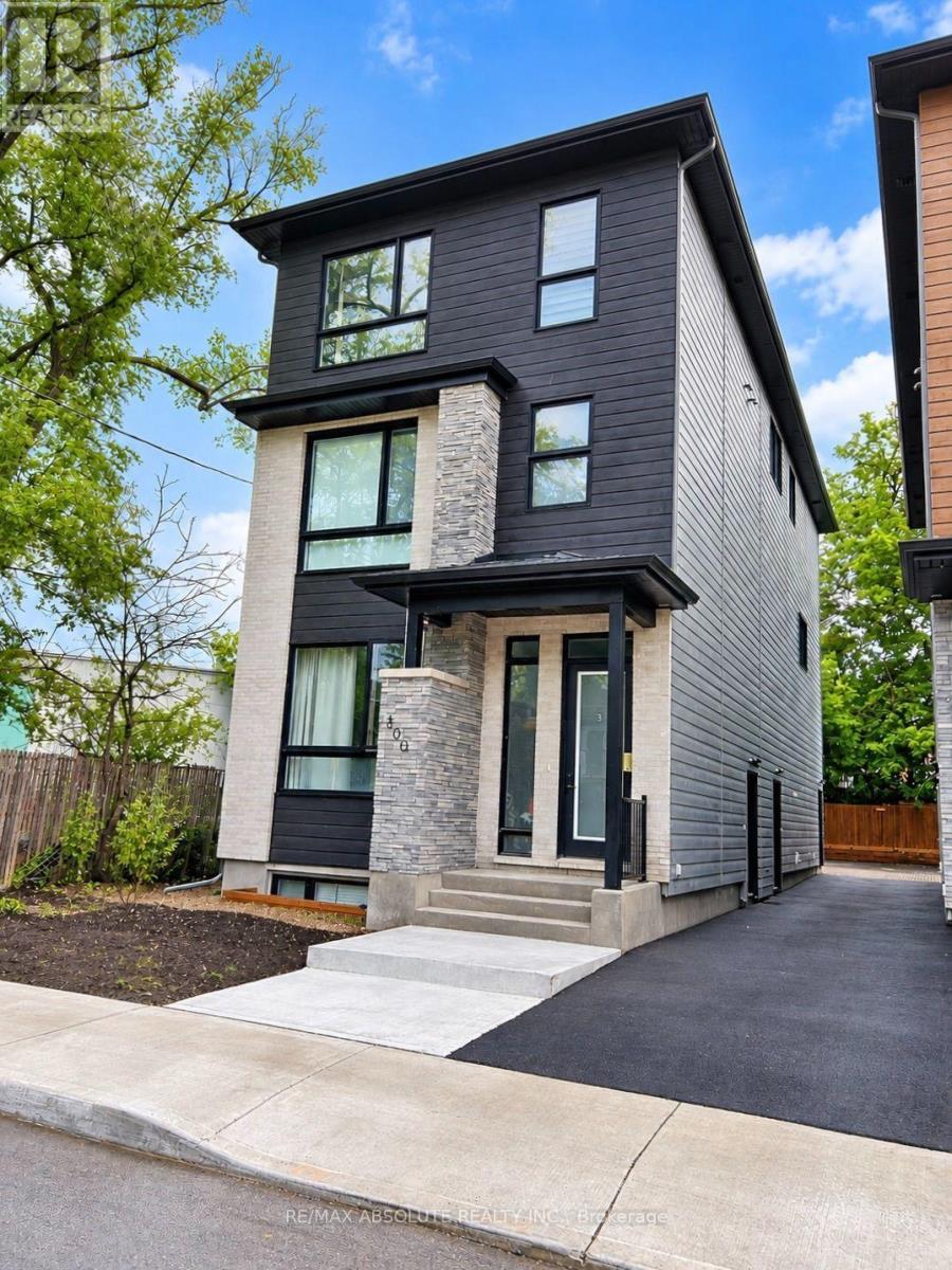 300 Elmgrove Unit 3