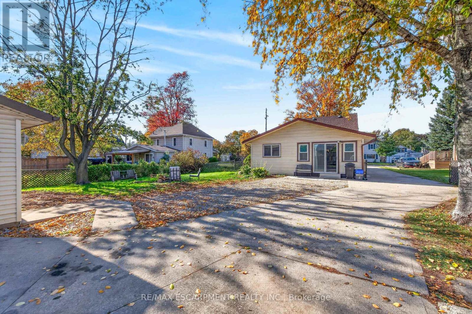 909 Tamarac Street, Haldimand, ON photo 38