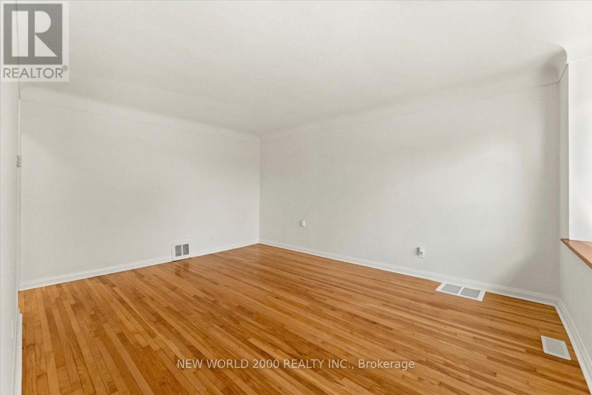 144 Rodgers Road, Hamilton, ON photo 7