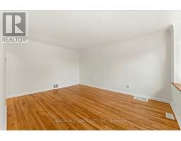 Living room - 144 Rodgers Road, Hamilton, ON L8K3C2 Photo 7